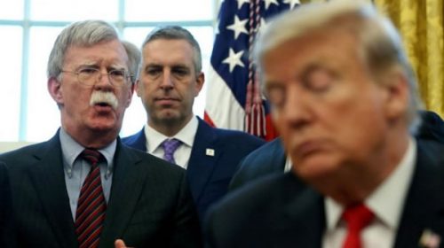 Trump echó a John Bolton, su tercer consejero de seguridad en tres años