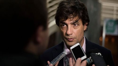 Lacunza descartó un corralito y rechazó el riesgo de hiperinflación