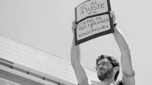 El directorio del Conicet desmintió a Macri