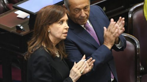 Adolfo Rodríguez Saá aclaró que apoya a Alberto y Cristina