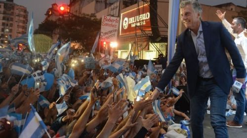 Macri prometió un plan de empleo joven en Tucumán, donde perdió por 35 puntos