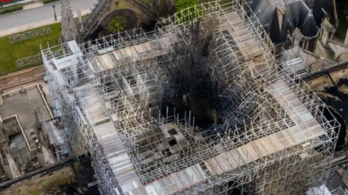 El peligro de derrumbe en Notre Dame continúa seis meses después del incendio