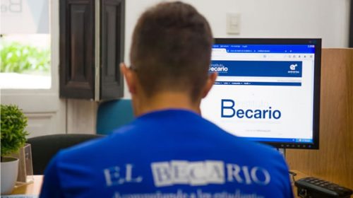 El Becario implementará el trámite online para becas