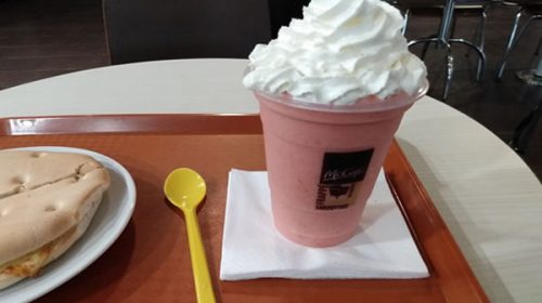 Insólito: por la Ley del Sorbete McDonalds ahora entrega cucharitas… de plástico