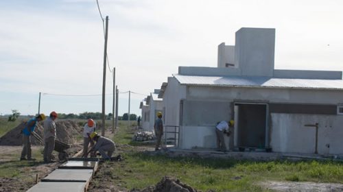 Se construyen más de 100 viviendas financiadas por la provincia en seis localidades