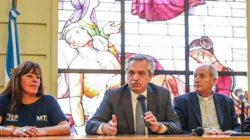 Alberto ante los movimientos sociales: “Lo que viene es el gobierno de ustedes”