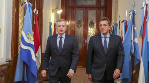 Massa empezó la transición con Monzó y lo tentó para que vote las primeras medidas de Alberto