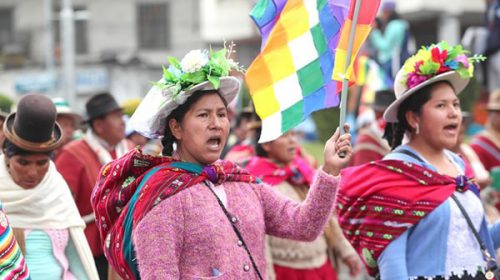Crisis en Bolivia: Las mujeres marcharon contra el racismo