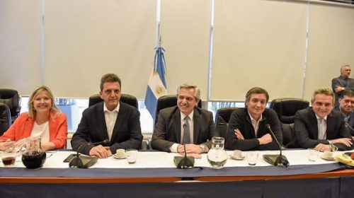 Máximo Kirchner fue presentado como jefe del bloque del Frente de Todos