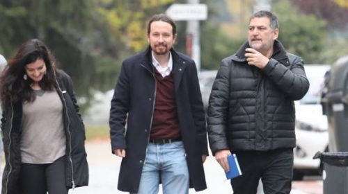 El jefe de gabinete de Pablo Iglesias deja Podemos para sumarse al gobierno de Alberto