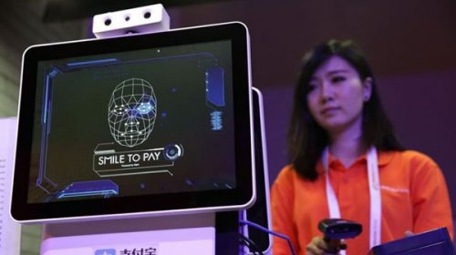 China hace obligatorio el reconocimiento facial en los nuevos celulares