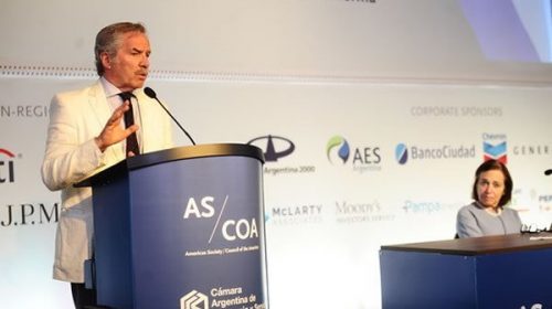 Felipe Solá anticipó que la Cancillería se hará cargo del comercio exterior