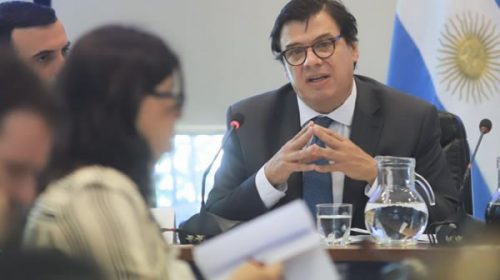 El Gobierno anuncia el aumento para los privados