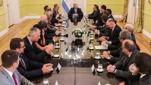 El Gobierno se reúne con petroleras y gremios por Vaca Muerta