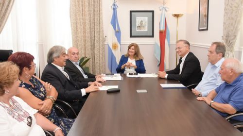 Fortalecen a cooperativas en sus proyectos de educación y vivienda
