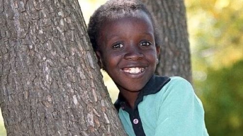 Nkosi Johnson, el niño sudafricano que concientizó al Mundo sobre la lucha de los chicos con SIDA Nkosi Johnson, el niño sudafricano que concientizó al Mundo sobre la lucha de los chicos con SIDA