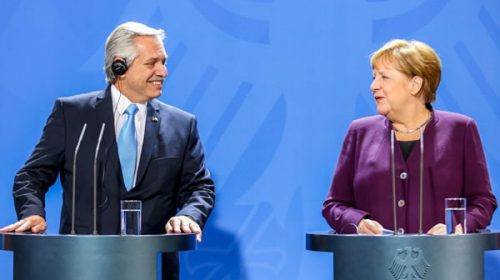 Satisfacción en el Gobierno tras la reunión de Alberto con Angela Merkel