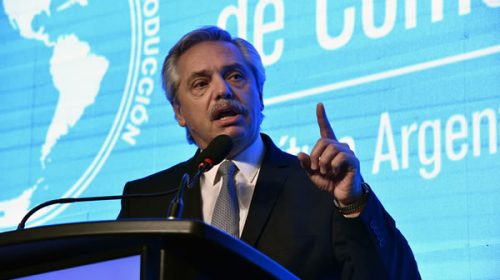 El presidente les pidió a las empresas alimenticias que “revisen” los aumentos de precios