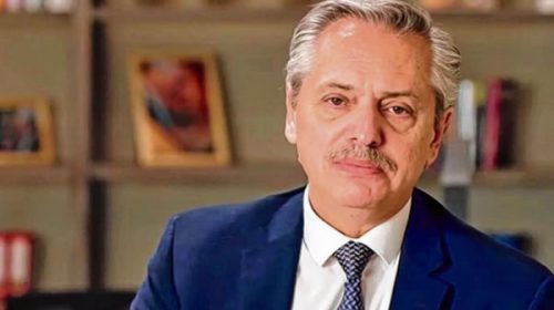 Alberto recibe el respaldo de empresarios y sindicalistas por la deuda