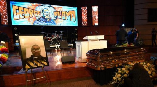Multitudinaria y emotiva despedida de George Floyd en Minneapolis