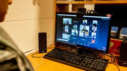 El Becario acompaña a los estudiantes con charlas virtuales de orientación vocacional
