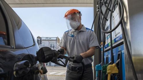 YPF: una mano para los que ponen el cuerpo