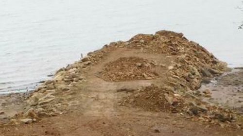 Continuarán  las obras que buscan detener la erosión que provoca el río Uruguay