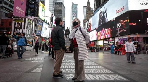 Estados Unidos bate su récord de casos de coronavirus en un día: 60.646