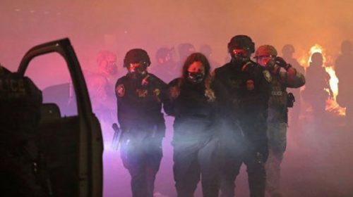 La Casa Blanca promete endurecer la represión en Portland