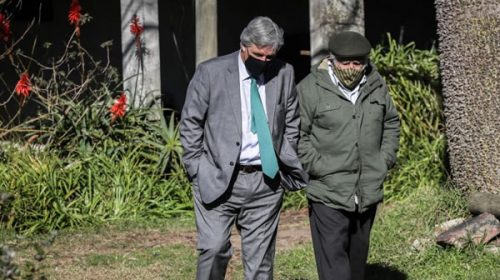 José Mujica: “Solo a los porteños les gusta venir a bañarse acá. En febrero te cagás de frío”