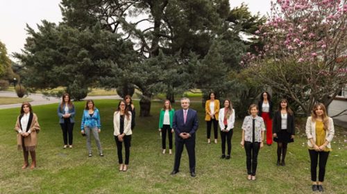 Alberto impulsará mayor presencia de mujeres en espacios de decisión