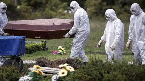 Con los hospitales al límite, un nuevo embate del coronavirus se cierne sobre Brasil