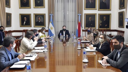 Se penalizará el incumplimiento del decreto que prohíbe las reuniones sociales