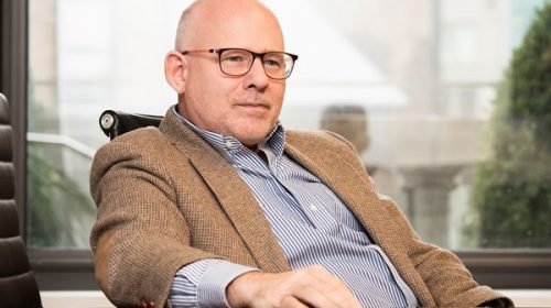 El fondo Greylock reconoció la gestión de Guzmán en el acuerdo con los acreedores