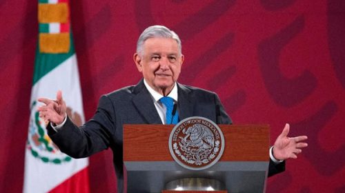 López Obrador presentó la vacuna de Oxford: “No hay fines de lucro”