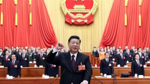 Tensión en aumento: China responde a EEUU con sanciones y una demostración de fuerza militar