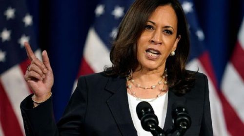 “Trump vive en una realidad diferente”, advierte Kamala Harris sobre el racismo en EEUU