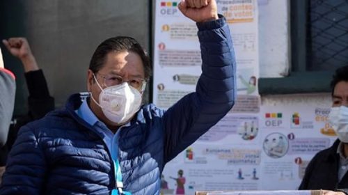 De la mano de Arce, el partido de Evo retorna al poder en un país dividido y en crisis