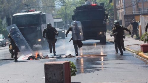 Continúan las protestas en Chile, a pocos días del crucial plebiscito
