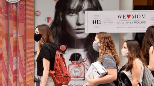 Las ventas por el Día de la Madre cayeron 25,1% en relación a 2019, según la CAME