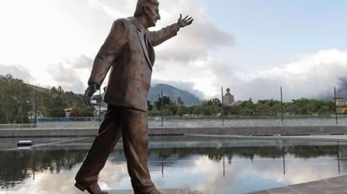 Instalarán en el CCK la estatua de Néstor Kirchner que había sido retirada del Unasur