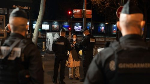 París desolada, mientras que Praga y Berna se manifiestan contra las restricciones