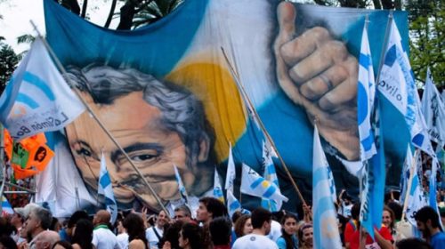 El peronismo volverá a ganar la calle en homenaje a Néstor Kirchner y en respaldo al gobierno de Fernández El peronismo volverá a ganar la calle en homenaje a Néstor Kirchner y en respaldo al gobierno de Fernández