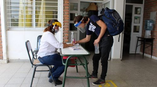 Volvieron las clases presenciales en los 17 departamentos de la provincia
