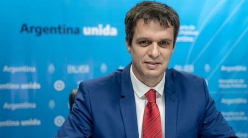 Espionaje ilegal: el macrismo usó datos de Migraciones para atacar a Cresto Espionaje ilegal: el macrismo usó datos de Migraciones para atacar a Cresto