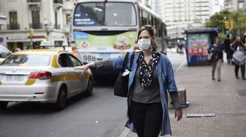 Uruguay cierra escuelas y oficinas públicas hasta abril ante el avance del coronavirus