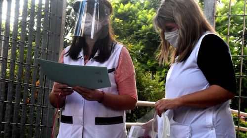 Votar en pandemia: Corrientes reclutará a docentes vacunados para ser presidentes de mesa