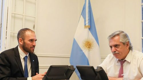 Alberto Fernández y Martín Guzmán viajan juntos a Europa