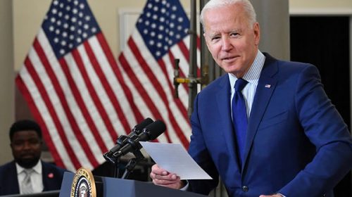 Biden donará vacunas y le pedirá a los líderes mundiales que se sumen al esfuerzo