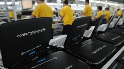 Tras 4 años, vuelve la producción en el país de computadoras